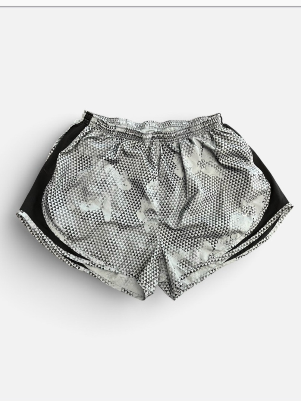 Women’s Nike Dri-Fit Running shorts with built in briefs & drawstring waist - Picture 2 of 6